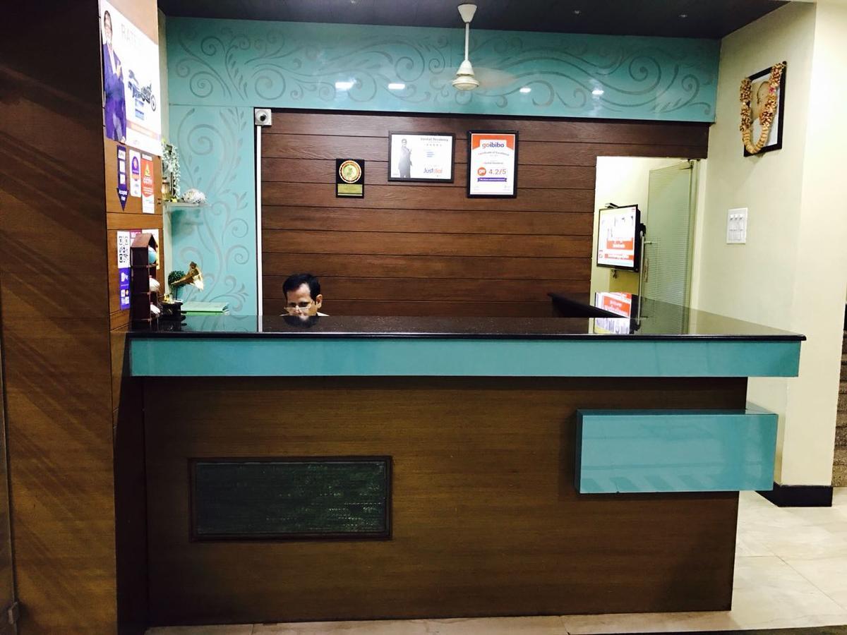 Iroomz Vaishali Residency Bellary Eksteriør billede